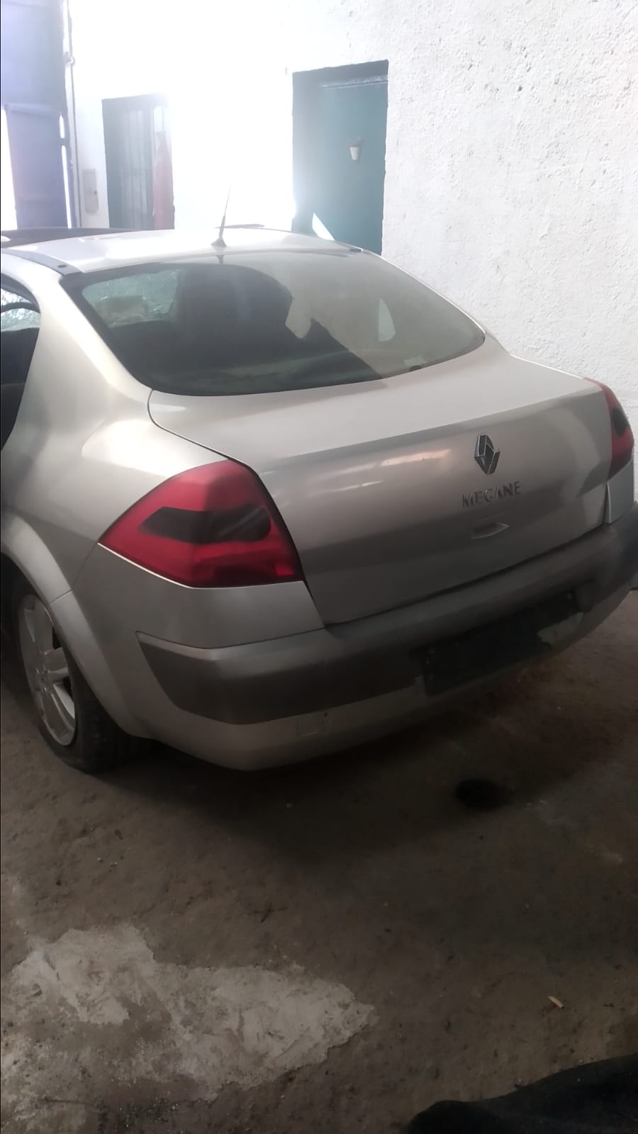 MEGANE 2 KOMPLE ARKA